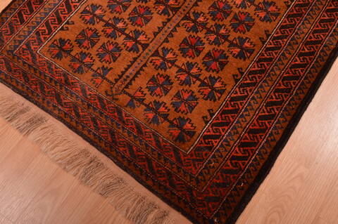 Baluch Brown Hand Knotted 30 X 47  Area Rug 100-105923 Image 12
