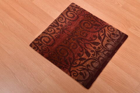 Modern Red Hand Knotted 16 X 17  Area Rug 100-108989 Image 4