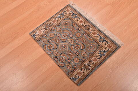 Indo-Persian Green Square Hand Knotted 16 X 20  Area Rug 100-108992 Image 2
