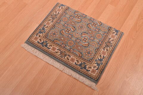Indo-Persian Green Square Hand Knotted 16 X 20  Area Rug 100-108992 Image 5
