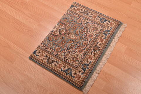 Indo-Persian Green Square Hand Knotted 16 X 21  Area Rug 100-108994 Image 3