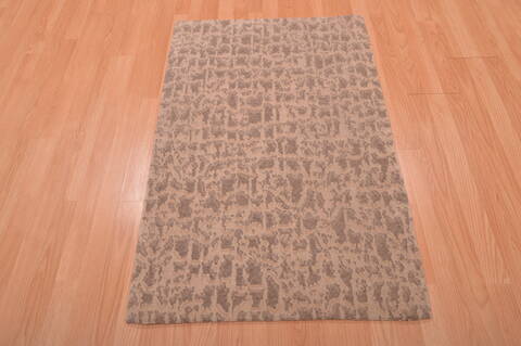Modern Beige Hand Knotted 28 X 40  Area Rug 100-108996 Image 4