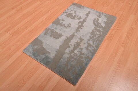 Modern Blue Hand Knotted 26 X 40  Area Rug 100-108997 Image 2