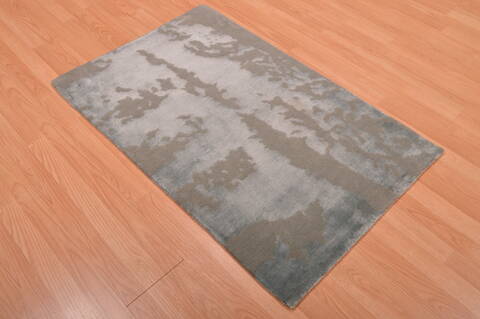 Modern Blue Hand Knotted 26 X 40  Area Rug 100-108997 Image 3