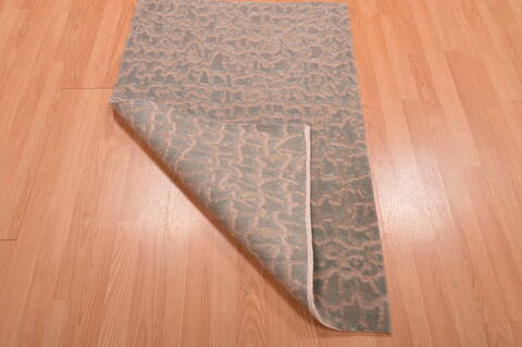 Modern Blue Hand Knotted 27 X 40  Area Rug 100-109001 Image 10