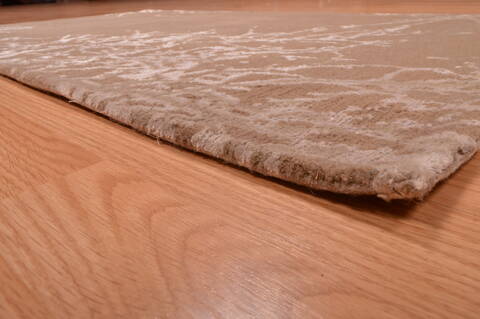 Modern Beige Hand Knotted 27 X 42  Area Rug 100-109005 Image 8