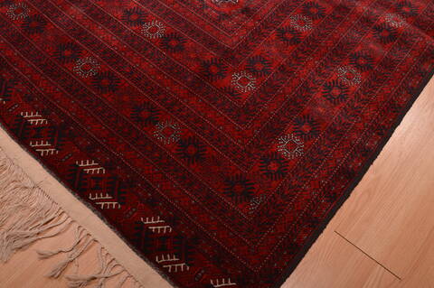 Khan Mohammadi Red Hand Knotted 98 X 128  Area Rug 100-109007 Image 10