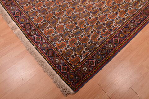 Shiraz Red Hand Knotted 47 X 65  Area Rug 100-109099 Image 8