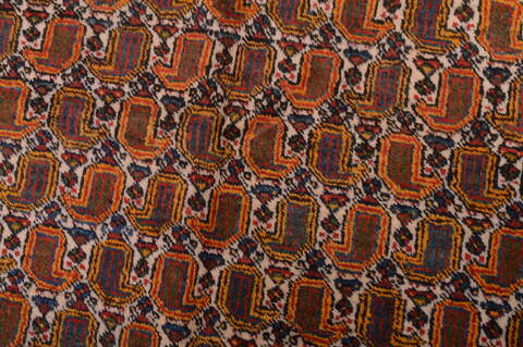 Shiraz Red Hand Knotted 47 X 65  Area Rug 100-109099 Image 9