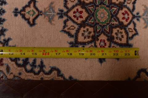 Nain Beige Hand Knotted 13 X 111  Area Rug 100-109114 Image 10