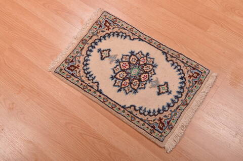 Nain Beige Hand Knotted 13 X 111  Area Rug 100-109114 Image 3