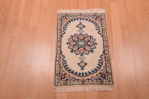 Nain Beige Hand Knotted 13 X 111  Area Rug 100-109114 Image 4