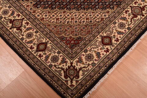 Mahi Beige Hand Knotted 51 X 63  Area Rug 100-109116 Image 16