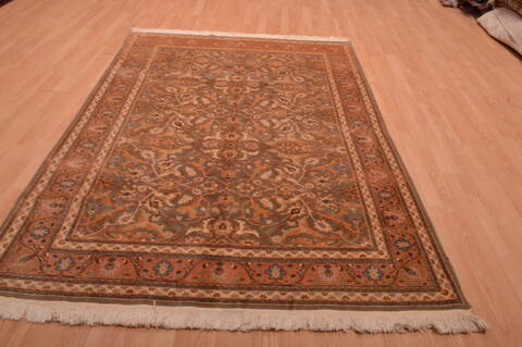 Hereke Green Hand Knotted 64 X 710  Area Rug 100-109122 Image 1