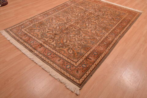 Hereke Green Hand Knotted 64 X 710  Area Rug 100-109122 Image 2
