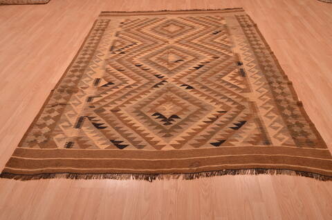 Kilim Brown Hand Knotted 64 X 89  Area Rug 100-109161 Image 4