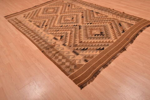 Kilim Brown Hand Knotted 64 X 89  Area Rug 100-109161 Image 6