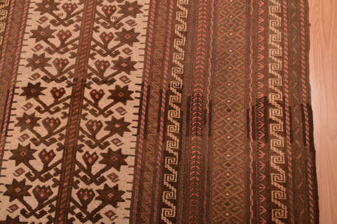 Kilim Beige Hand Knotted 52 X 91  Area Rug 100-109188 Image 10