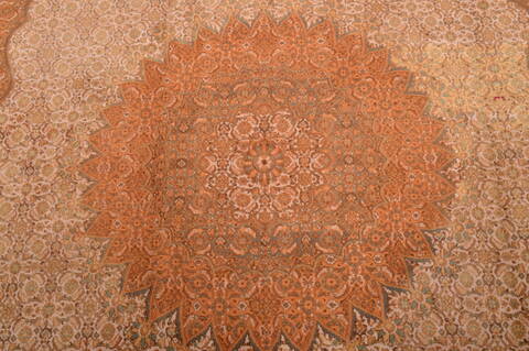 Mood Beige Hand Knotted 68 X 95  Area Rug 100-109203 Image 10
