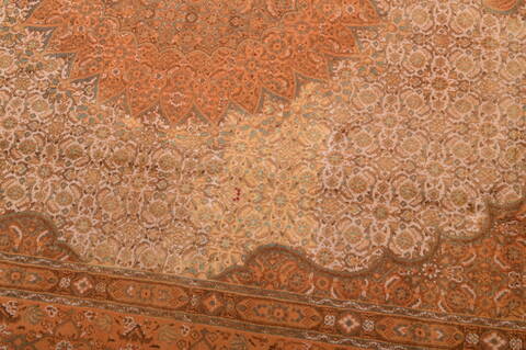 Mood Beige Hand Knotted 68 X 95  Area Rug 100-109203 Image 12