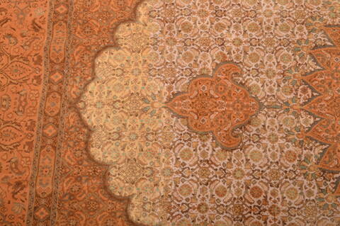 Mood Beige Hand Knotted 68 X 95  Area Rug 100-109203 Image 13