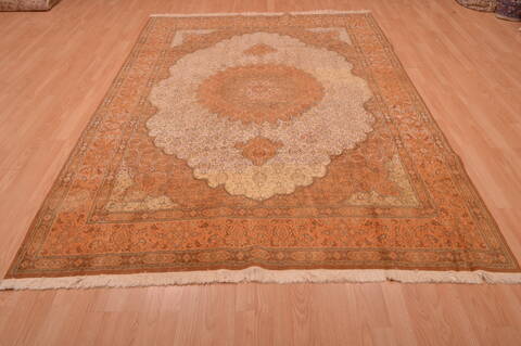 Mood Beige Hand Knotted 68 X 95  Area Rug 100-109203 Image 4