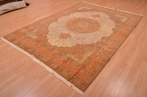 Mood Beige Hand Knotted 68 X 95  Area Rug 100-109203 Image 5