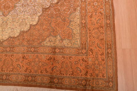 Mood Beige Hand Knotted 68 X 95  Area Rug 100-109203 Image 9