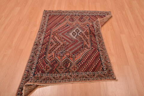 Shahre Babak Red Hand Knotted 35 X 49  Area Rug 100-109211 Image 10