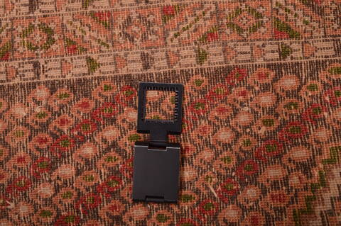 Shahre Babak Red Hand Knotted 35 X 49  Area Rug 100-109211 Image 12