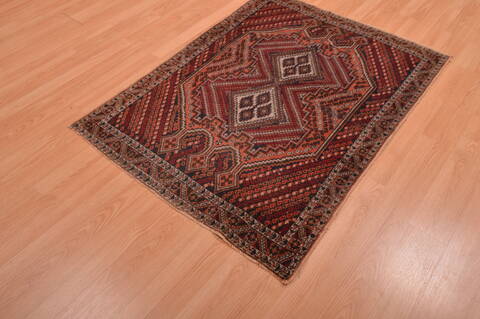 Shahre Babak Red Hand Knotted 35 X 49  Area Rug 100-109211 Image 2