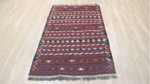 Kilim Red Flat Woven 37 X 60  Area Rug 100-109223 Image 4