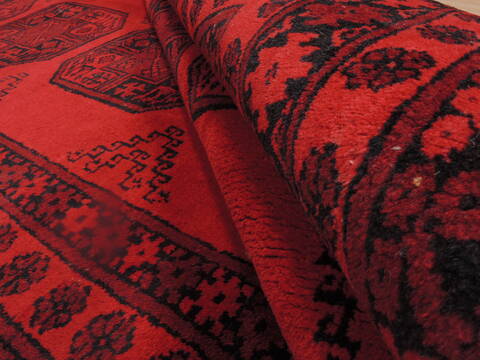 Khan Mohammadi Red Hand Knotted 52 X 81  Area Rug 100-109258 Image 12