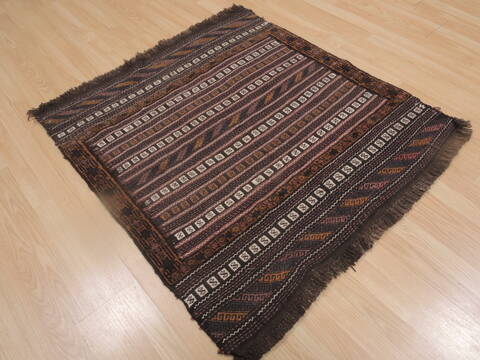 Kunduz Brown Square Hand Knotted 38 X 41  Area Rug 100-109273 Image 6