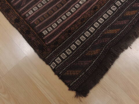 Kunduz Brown Square Hand Knotted 38 X 41  Area Rug 100-109273 Image 7
