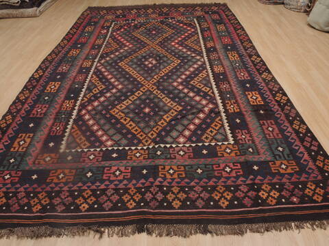 Kilim Red Flat Woven 710 X 132  Area Rug 100-109274 Image 3