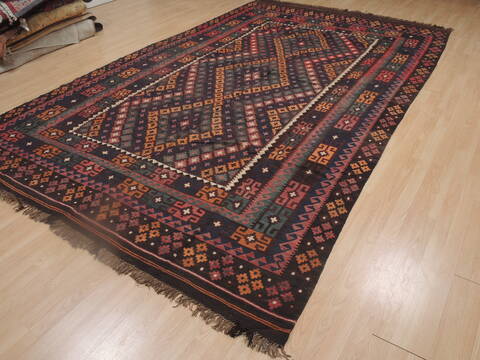 Kilim Red Flat Woven 710 X 132  Area Rug 100-109274 Image 4