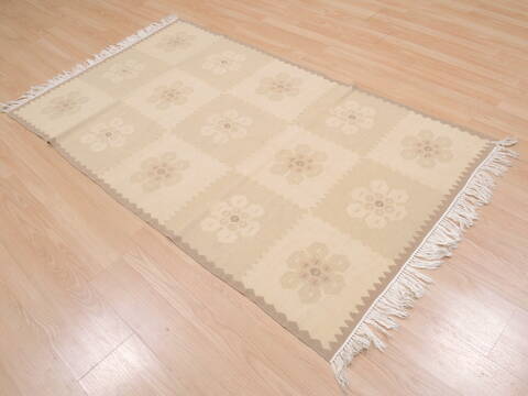 Kilim Beige Flat Woven 40 X 65  Area Rug 100-109304 Image 12