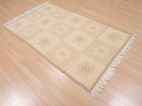 Kilim Beige Flat Woven 40 X 65  Area Rug 100-109304 Image 3