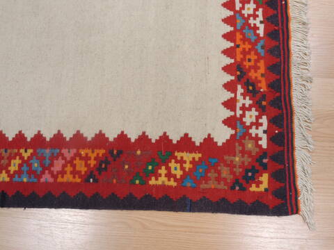 Kilim Beige Flat Woven 26 X 43  Area Rug 100-109309 Image 11