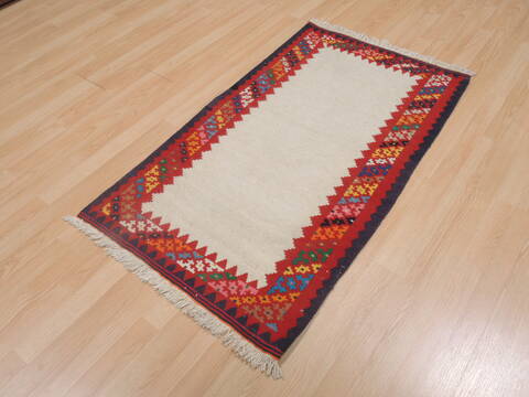 Kilim Beige Flat Woven 26 X 43  Area Rug 100-109309 Image 2