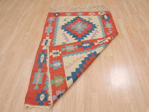 Kilim Red Flat Woven 35 X 52  Area Rug 100-109311 Image 11