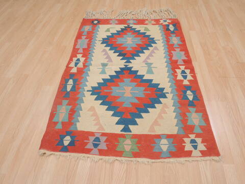Kilim Red Flat Woven 35 X 52  Area Rug 100-109311 Image 3