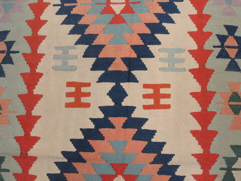 Kilim Green Flat Woven 38 X 59  Area Rug 100-109314 Image 11