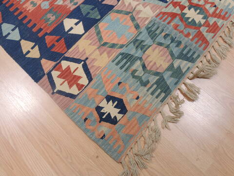 Kilim Red Hand Knotted 39 X 511  Area Rug 100-109326 Image 10