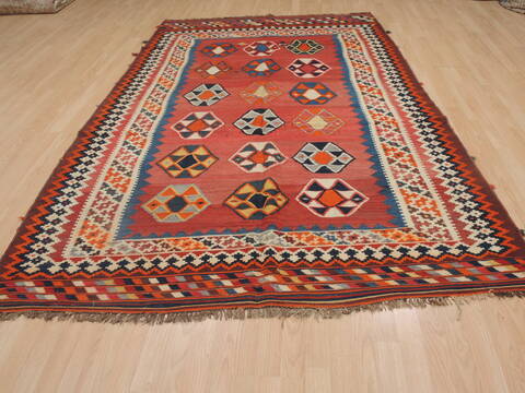 Kilim Red Flat Woven 59 X 92  Area Rug 100-109327 Image 4