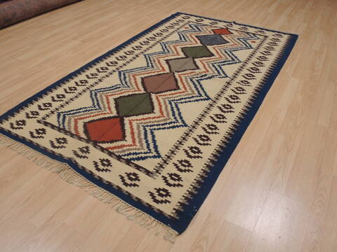 Kilim Beige Flat Woven 47 X 81  Area Rug 100-109336 Image 2