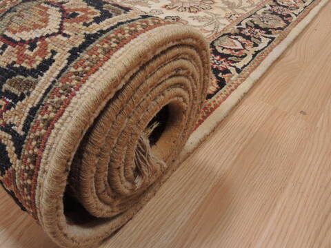 Jaipur Beige Runner Hand Knotted 27 X 105  Area Rug 100-109367 Image 13