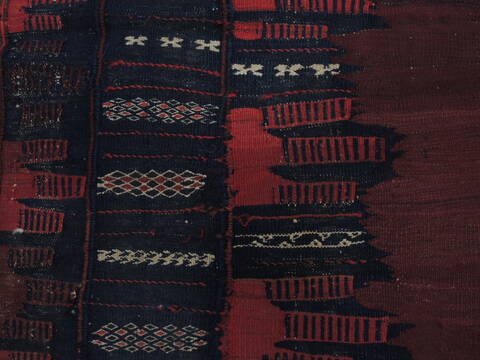 Kilim Red Square Flat Woven 39 X 40  Area Rug 100-109375 Image 11