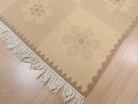Kilim Beige Flat Woven 42 X 60  Area Rug 100-109383 Image 6
